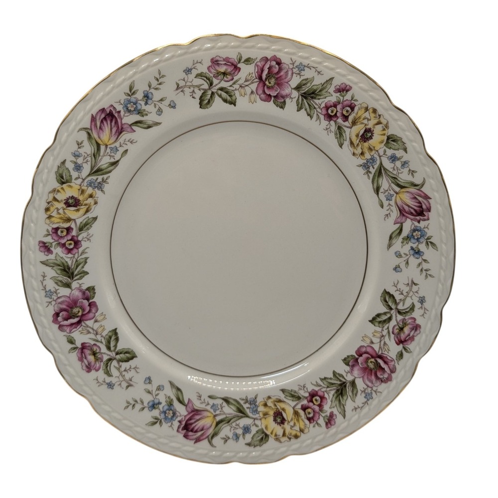 Vintage Royal Jackson Dinner Plate Lady Mayfair Vogue Ceramic Scalloped Edge